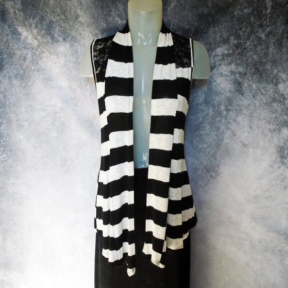 Black & White Tunic Top, SEE WHAT ELSE IT DOES!!! - Picture 5 of 15